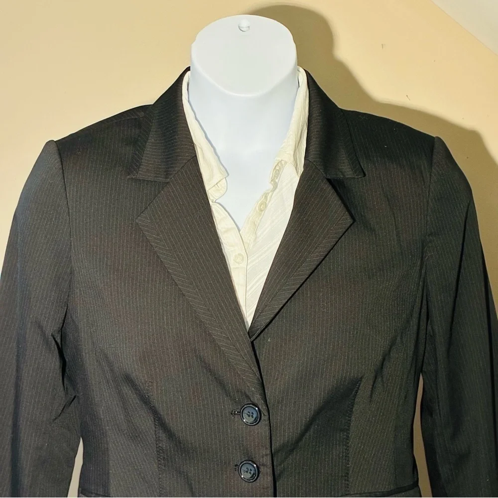 The Limited Black Pinstripe Blazer Women's 14 Jacket 3-Button Lined Career